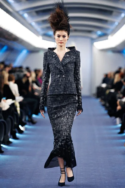 Look 26